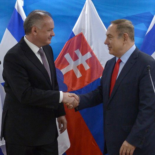 Netanyahu and Slovakian President Andrej Kiska