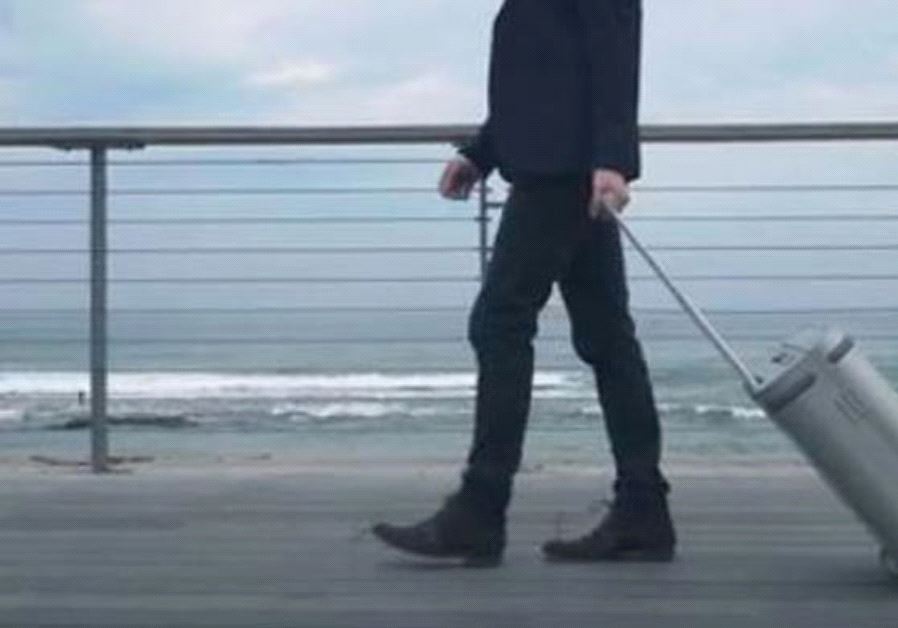 Samsara hi-tech suitcase