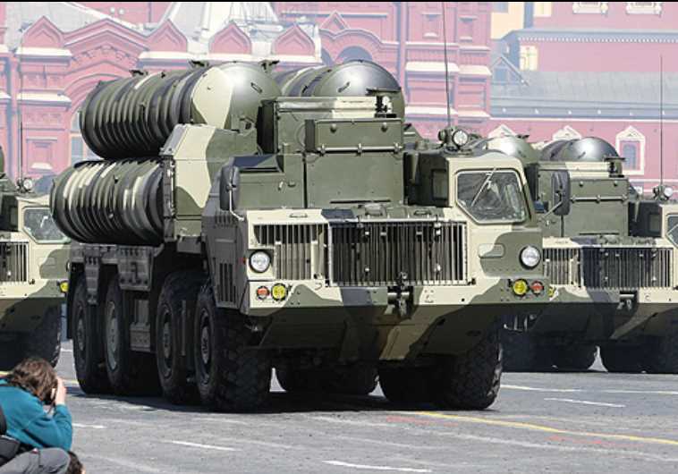 S-300 anti-aircraft missile system at a parade in Moscow