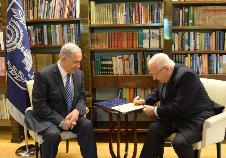 Rivlin grants Netanyahu 2 week extension to form coalition
