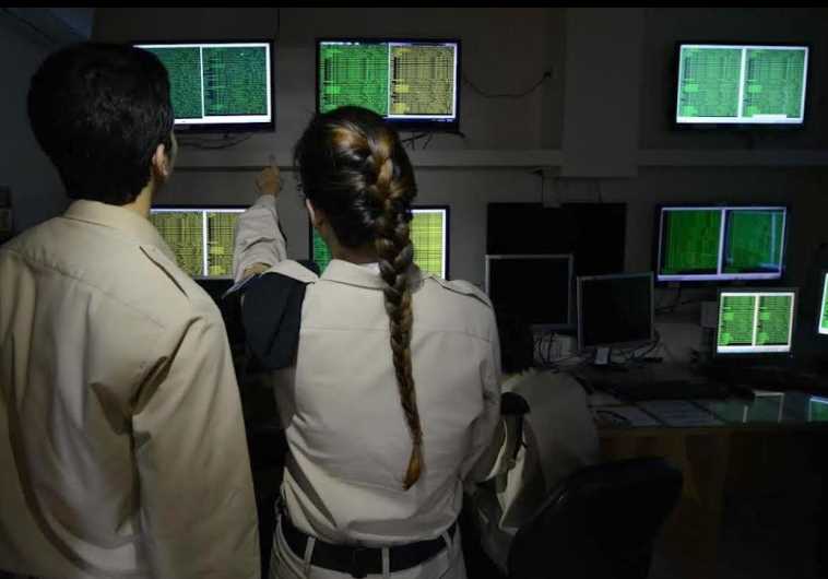 Operators in the Israel Navy cyber control room