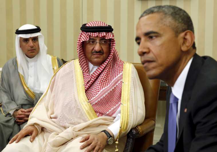 US President Barack Obama meets with Saudi Crown Prince Mohammed bin Nayef  in the Oval Office of the White House in Washington May 13, 2015.