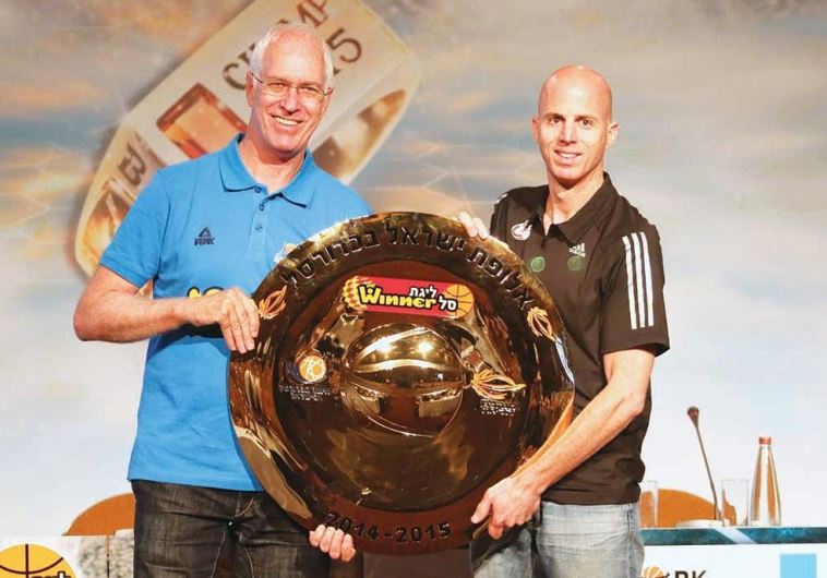 Hapoel Eilat coach Arik Shivek and Hapoel Jerusalem coach Danny Franco