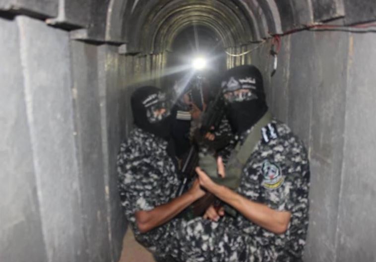 Hamas shows new tunnels built in Gaza