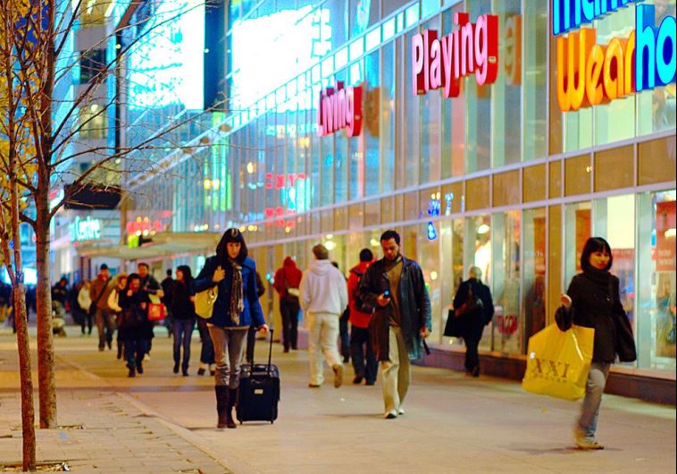 Shopping made easier.