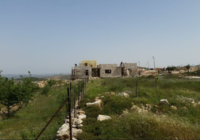 Derech Ha'avot outpost