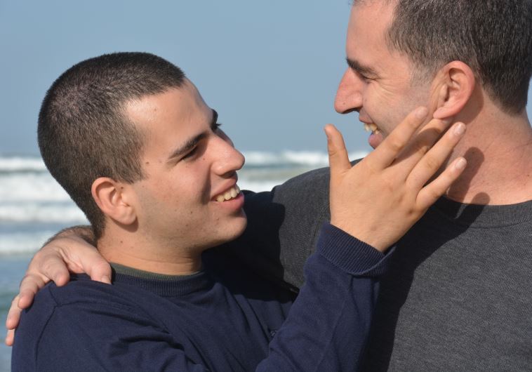 AngelSense co-founder Doron Somer (R) and his son Itamar‏