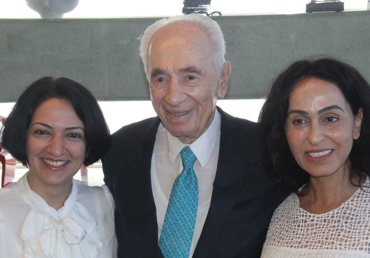 Shimon Peres with Maryam Faghihimani and Rita