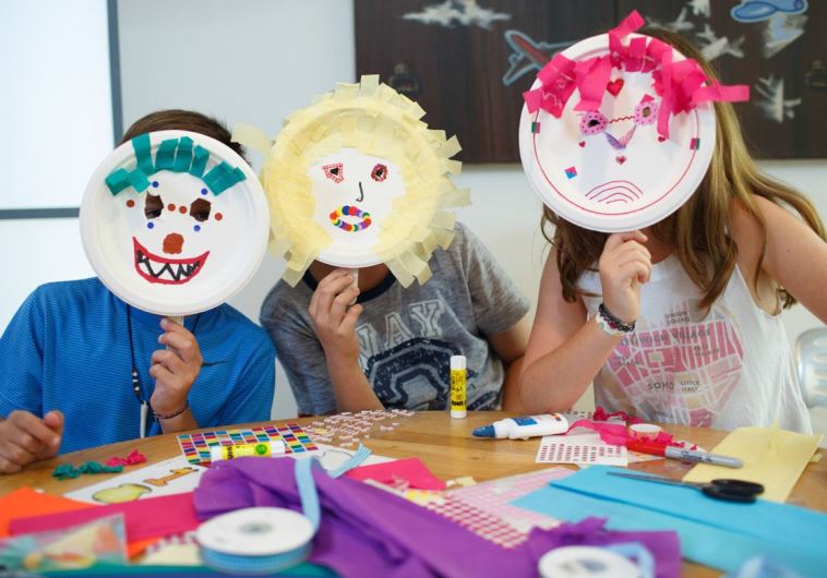 The annual Tel Aviv Fresh Paint fair