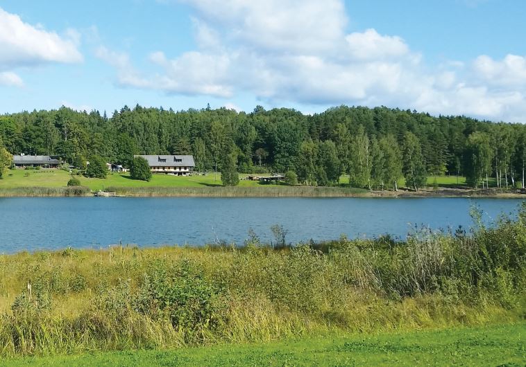 The view from the isolated and relaxing Jonathan Spa