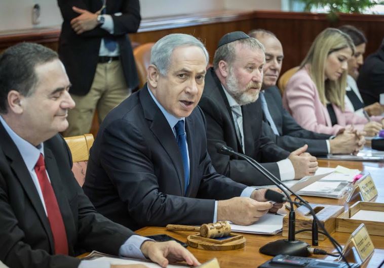 Prime Minister Benjamin Netanyahu adressing cabinet.
