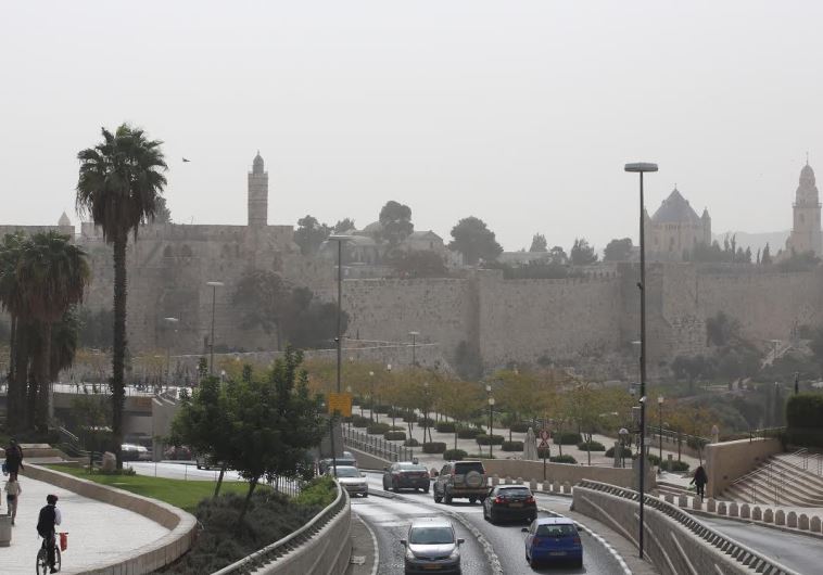 Hazy weather in Jerusalem, November 4, 2015