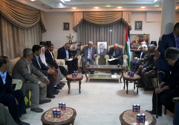 Palestinian politicians gather at the house of late Palestinian leader Yasser Arafat in Gaza City on November 10, 2015