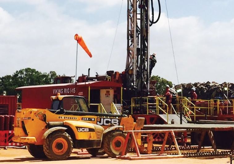Equipment for drilling test wells, in the Golan