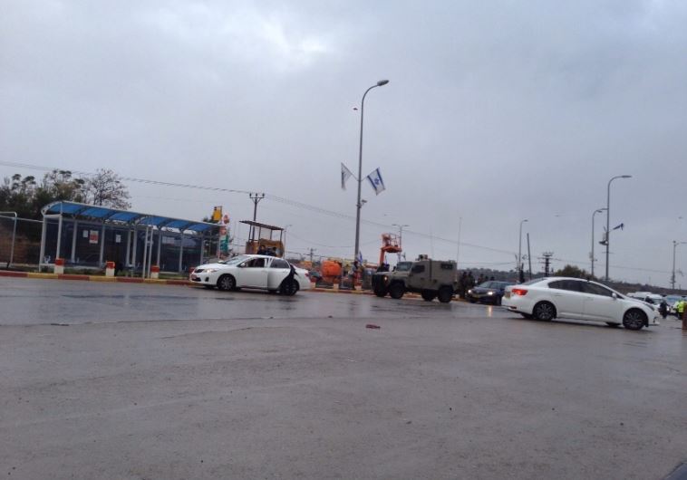 Scene of attempted stabbing attack at Gush Etzion Junction