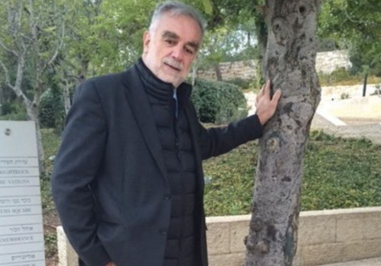 Luis Moreno Ocampo visits Yad Vashem’s Avenue of the Righteous
