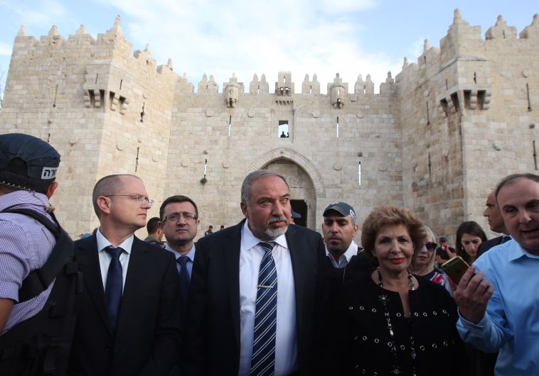 Liberman at Damascus gate‏