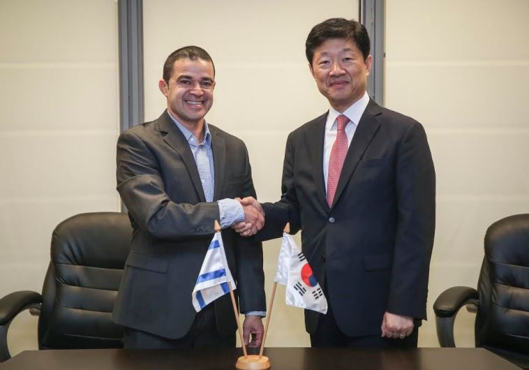 Mr. Tae Hee Woo and Amit Lang