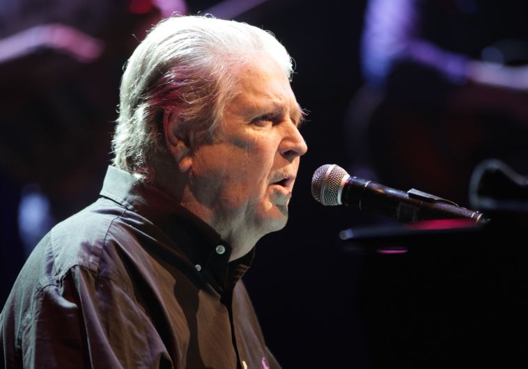 Brian Wilson performs at the Ra’anana Amphitheater, June 8, 2016