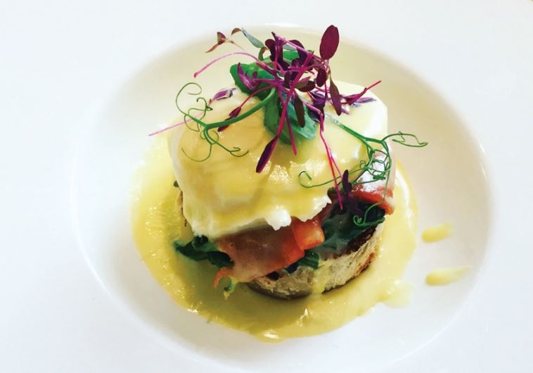 Eggs Benedict