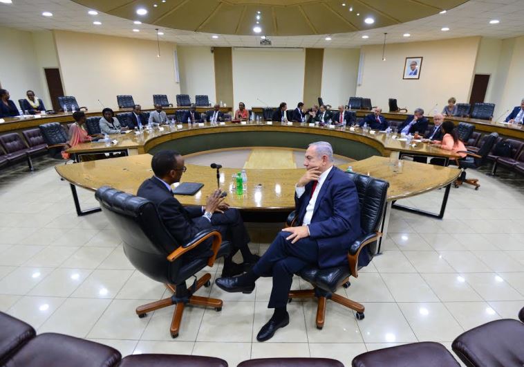 Prime Minister Benjamin Netanyahu meets with Rwanda President Paul Kagame