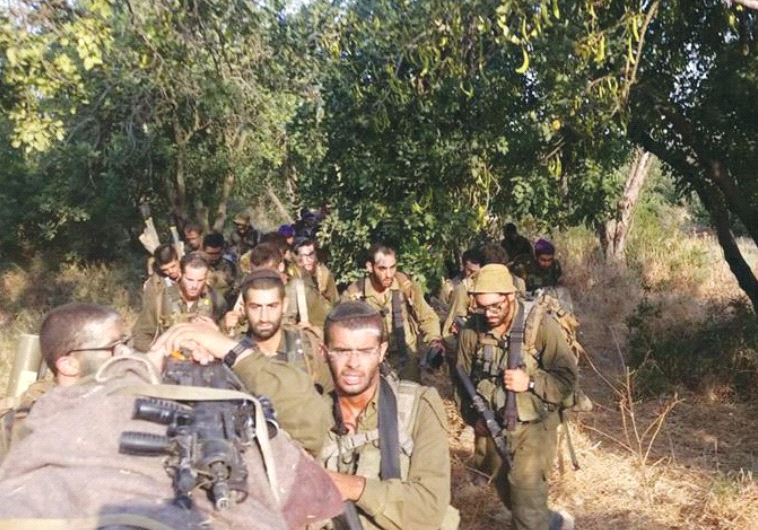 FIGHTERS FROM THE Tomer Company in the Givati Brigade perform training exercises last week.