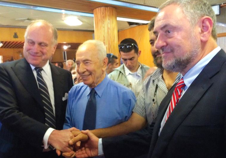 WJC PRESIDENT Ronald Lauder (left): Shimon Peres was always willing to take a chance for peace.
