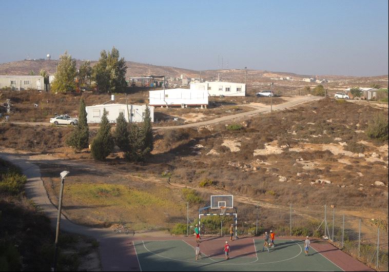 Construction in Amona