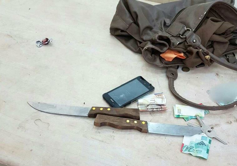 Potential stabbing by female Palestinian thwarted at Cave of the Patriarchs‏