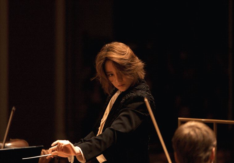Japanese Conductor Tomomi Nishimoto