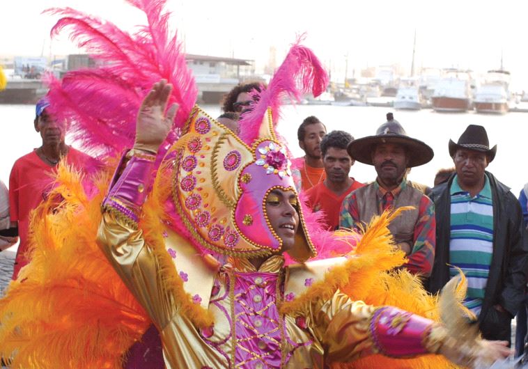 A documentary shot on the tiny island of São Vicente in the Atlantic Ocean, ‘Tchindas’ has won multiple industry awards