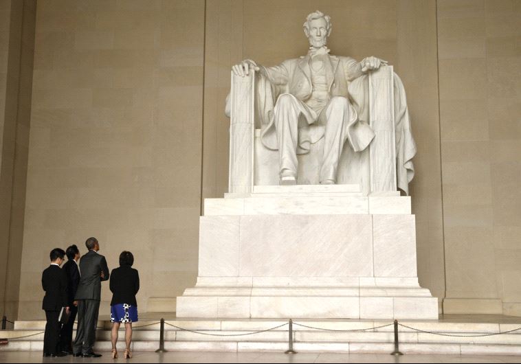 CAN ISRAEL learn something from US history at Amona? (