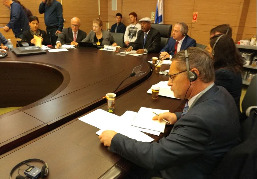 Immigration, Absorption and Diaspora Affairs Committee hosts British officials at the Knesset on January 4, 2017