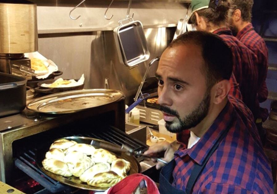 Argento in Mahaneh Yehuda