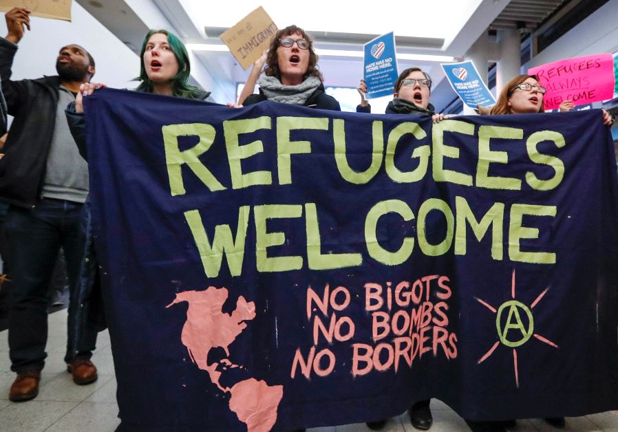 People protest against the travel ban imposed by U.S. President Donald Trump's executive order, at O'Hare airport in Chicago, Illinois, US January 28, 2017. 