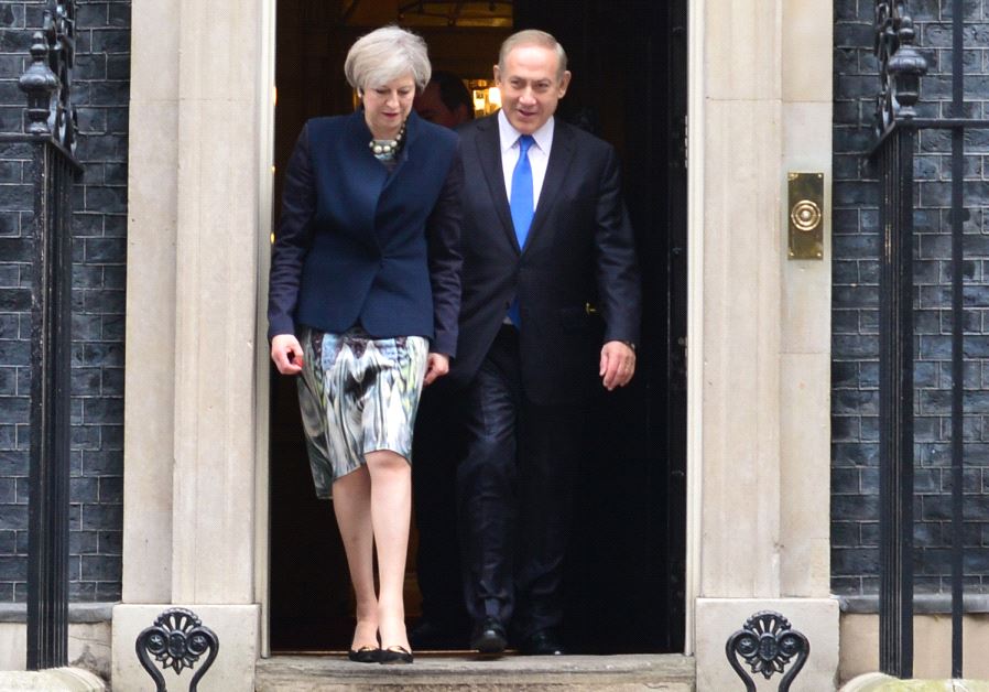 Netanyahu and May in London