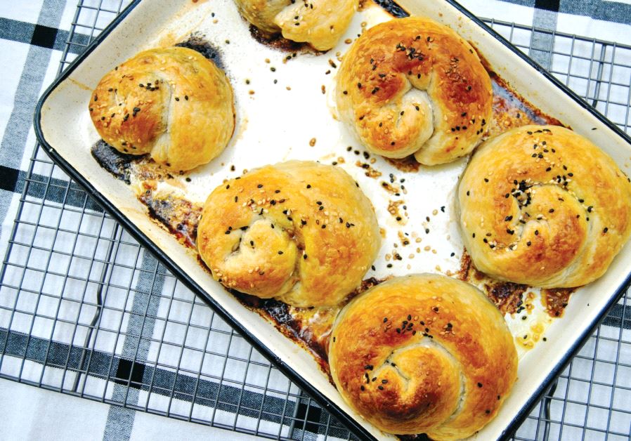 Pastel de carne – Meat-filled pastry