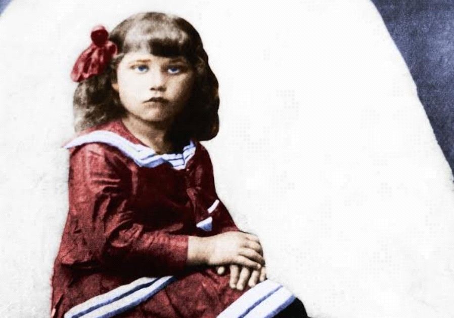 Holocaust survivor Anna Medved has only one photograph from her childhood - an image of herself as a seven-year-old girl in pre-WWII Ukraine, in 1933