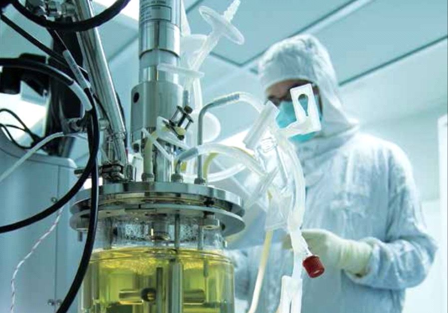 A Pluristem bio-reactor in action