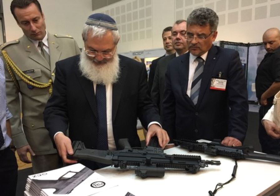  Deputy Defense Minister Eli Ben-Dahan examines assault rifles alongside Czech Deputy Defence Minister, Mr. Tomáš Kuchta, Czech Military and Air Attache LTC Pavel Petrasek and Deputy Head of Mission Karel Pazourek