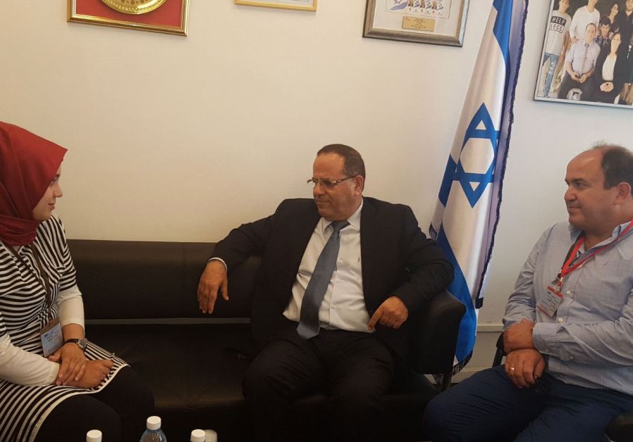 Ayoub Kara with Turkish journalists who complained of mistreatement by Israeli security at Cyber Week 2017.