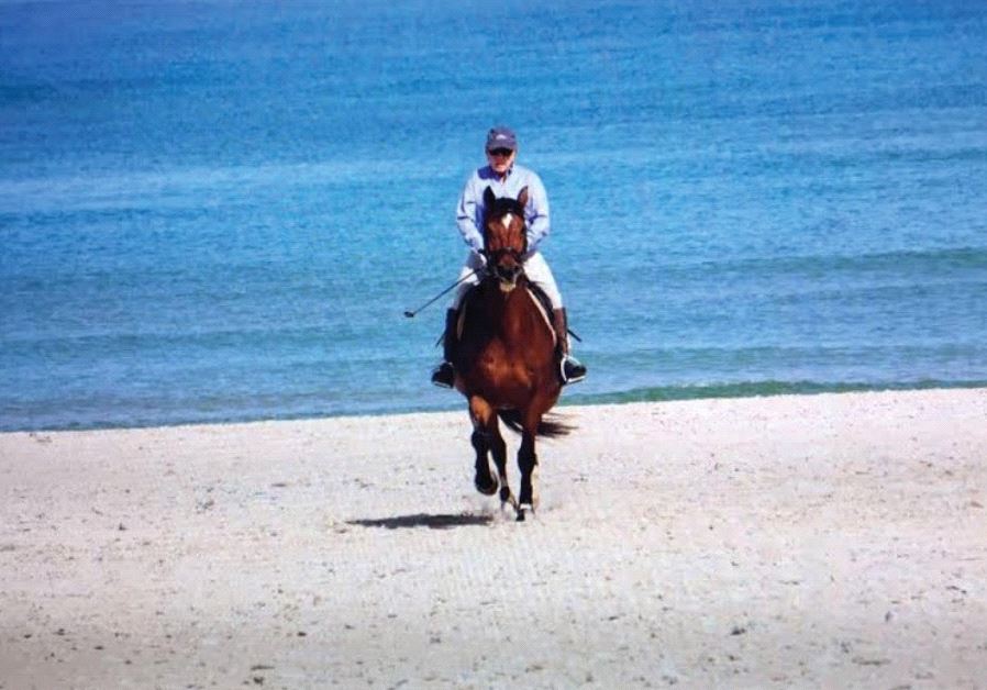 BEIT YANAI Beach, 2017